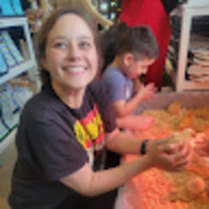 Meet your Posher, Wendy